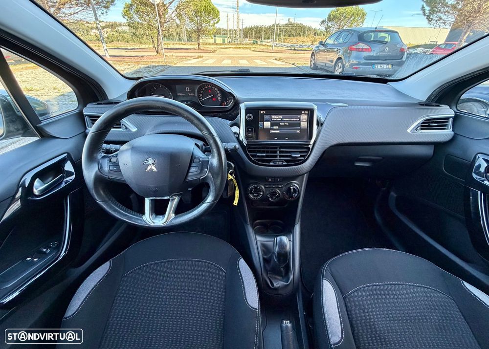 Peugeot 208 1.6 BlueHDi Style - 5