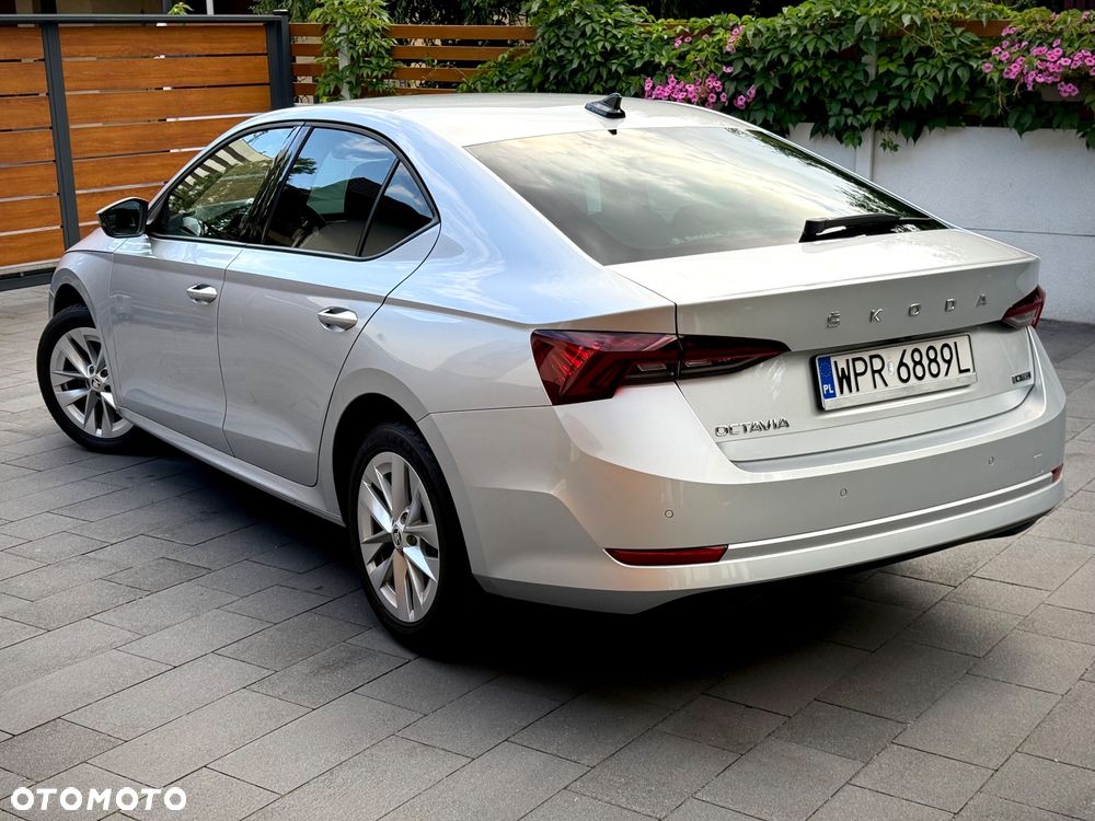 Skoda Octavia 1.5 TSI e-Tec Ambition DSG - 4