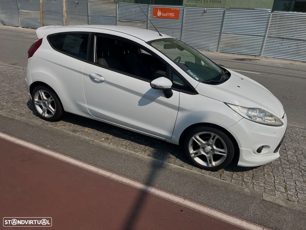 Ford Fiesta - 6