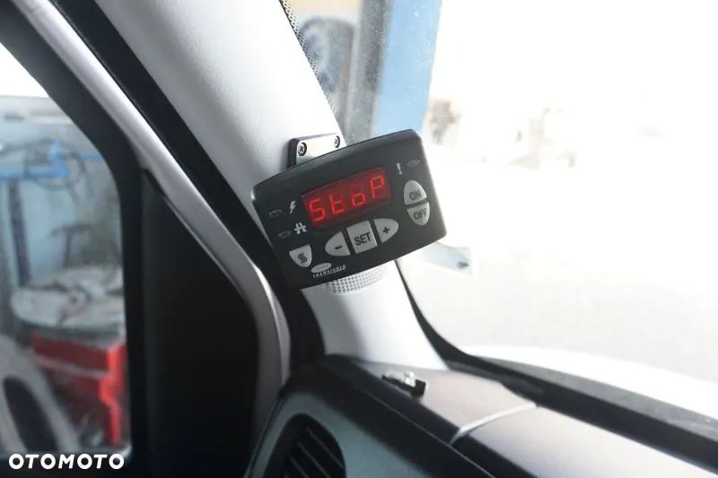 Iveco 35C14 Chłodnia Mroźnia - PRĄD - 9