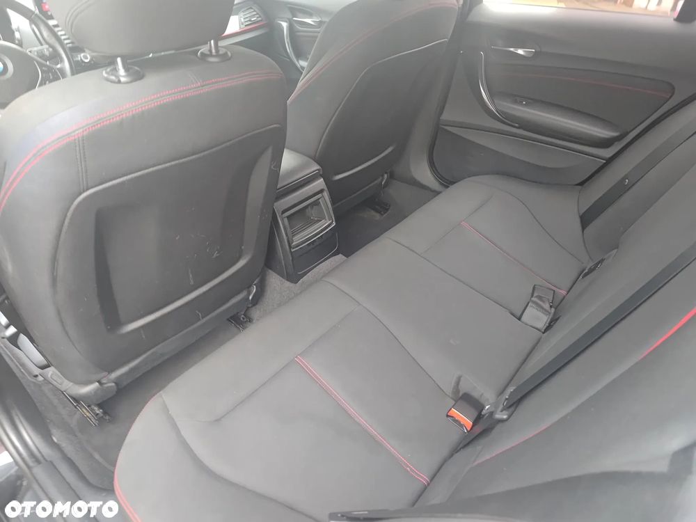 BMW Seria 1 - 25