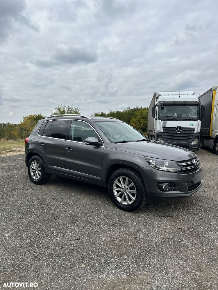 Volkswagen Tiguan 2.0 TDI 4Motion DSG Sport & Style - 3