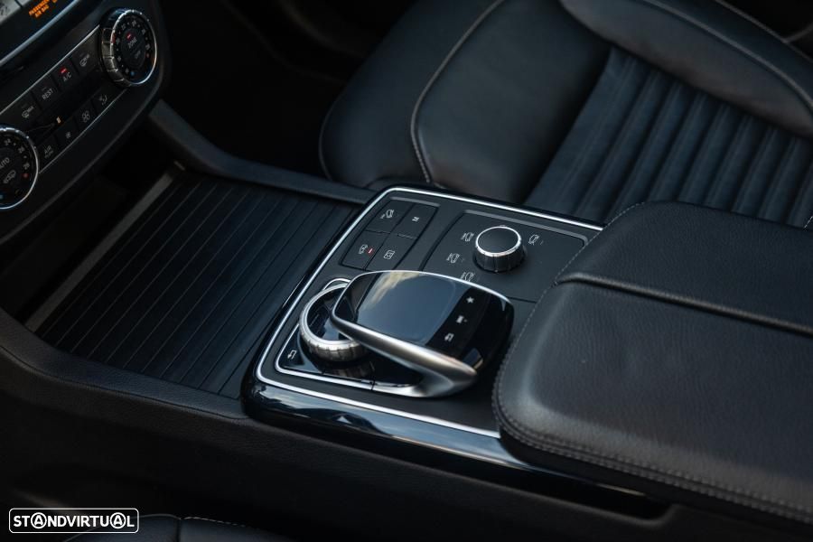 Mercedes-Benz GLS 350 d 4-Matic - 52