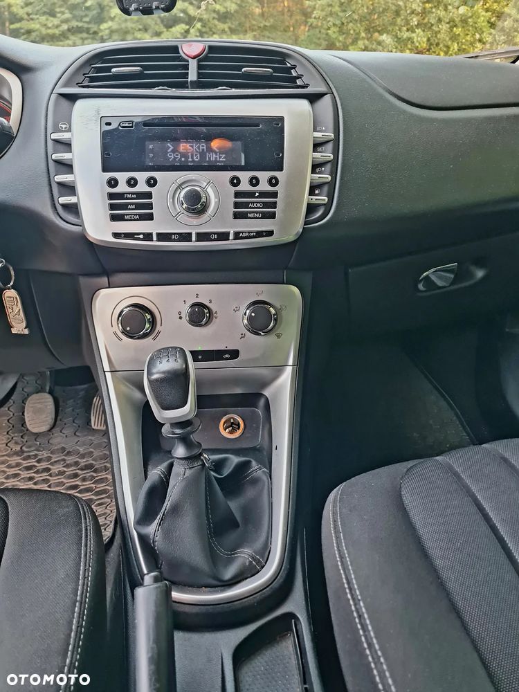Lancia Delta 1.4 T-Jet Silver - 11