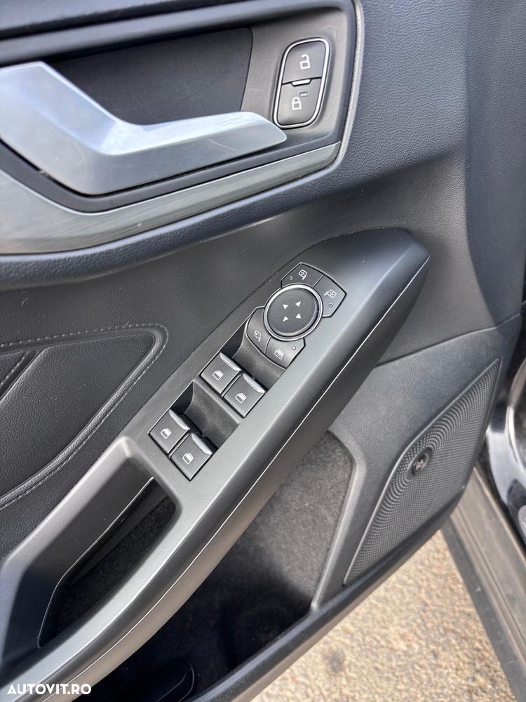 Ford Focus 1.5 EcoBlue Titanium X - 13