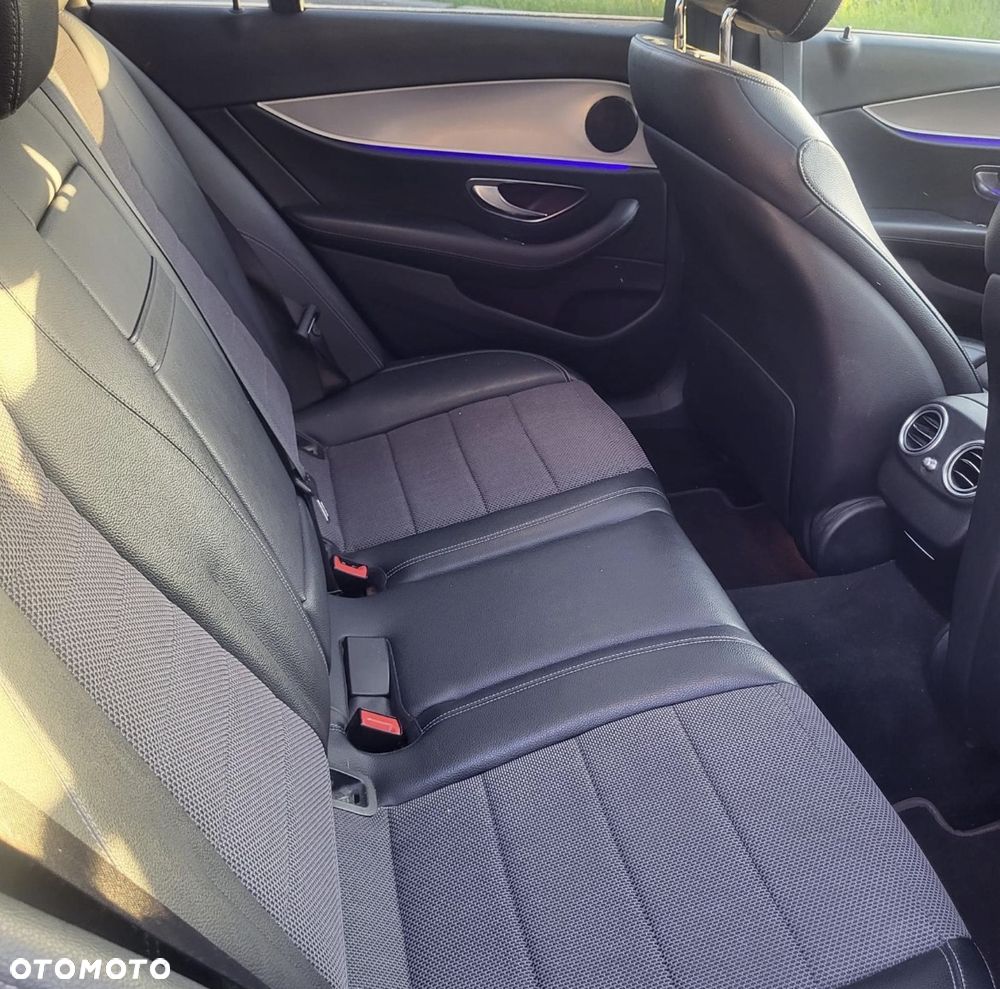 Mercedes-Benz Klasa E 220 d 9G-TRONIC Avantgarde - 18