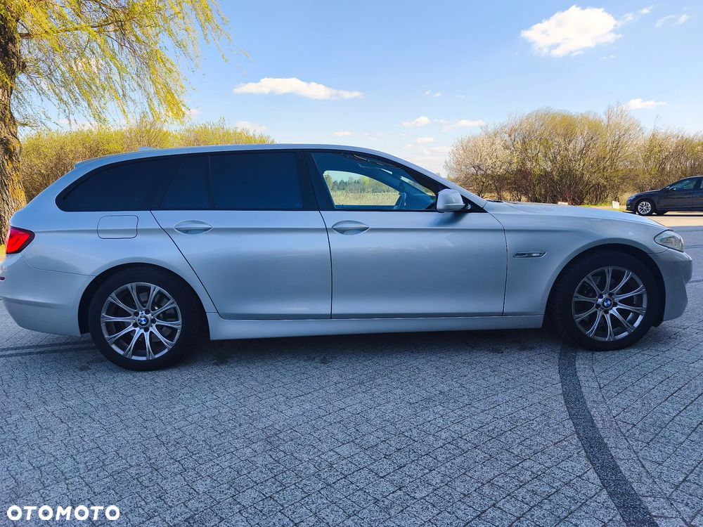 BMW Seria 5 520d - 22