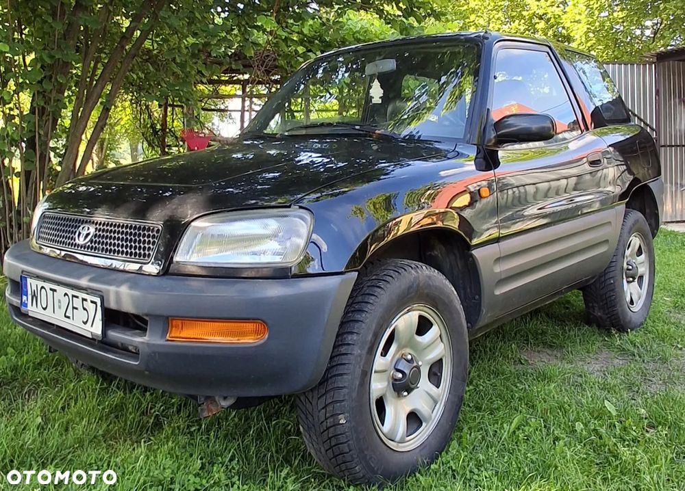 Toyota RAV4 2.0 - 13