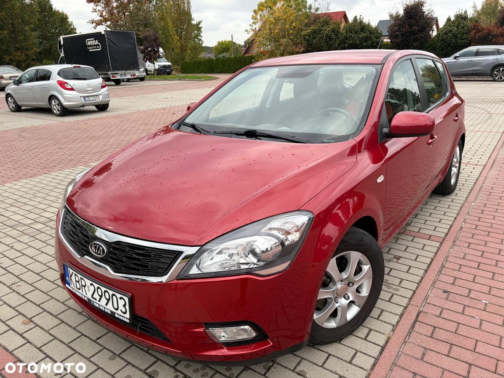 Kia Ceed - 2