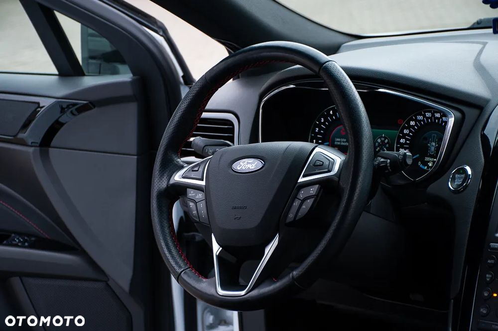 Ford Mondeo 2.0 EcoBlue ST-Line - 15