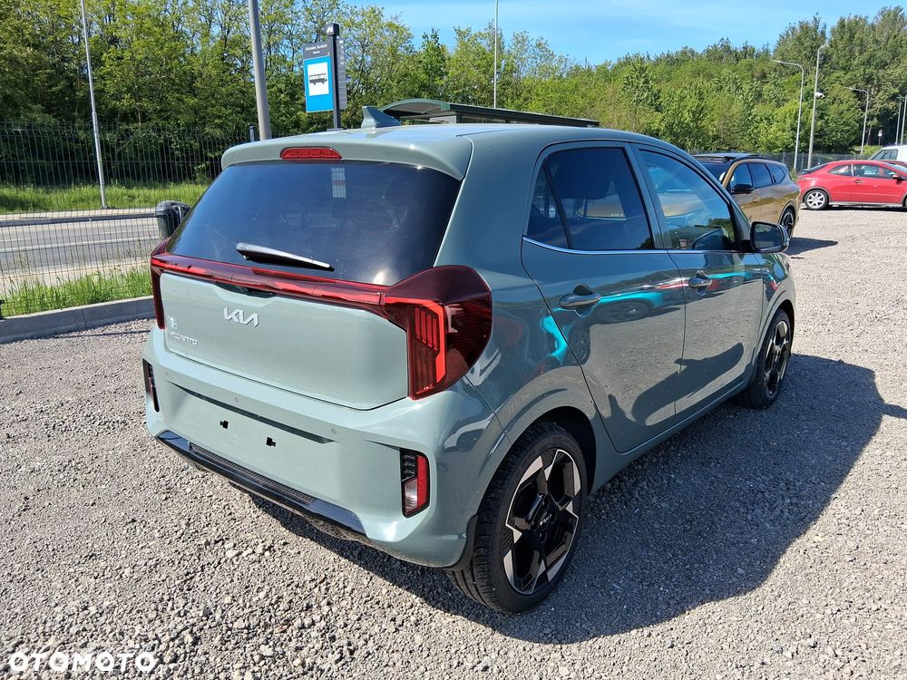 Kia Picanto - 10