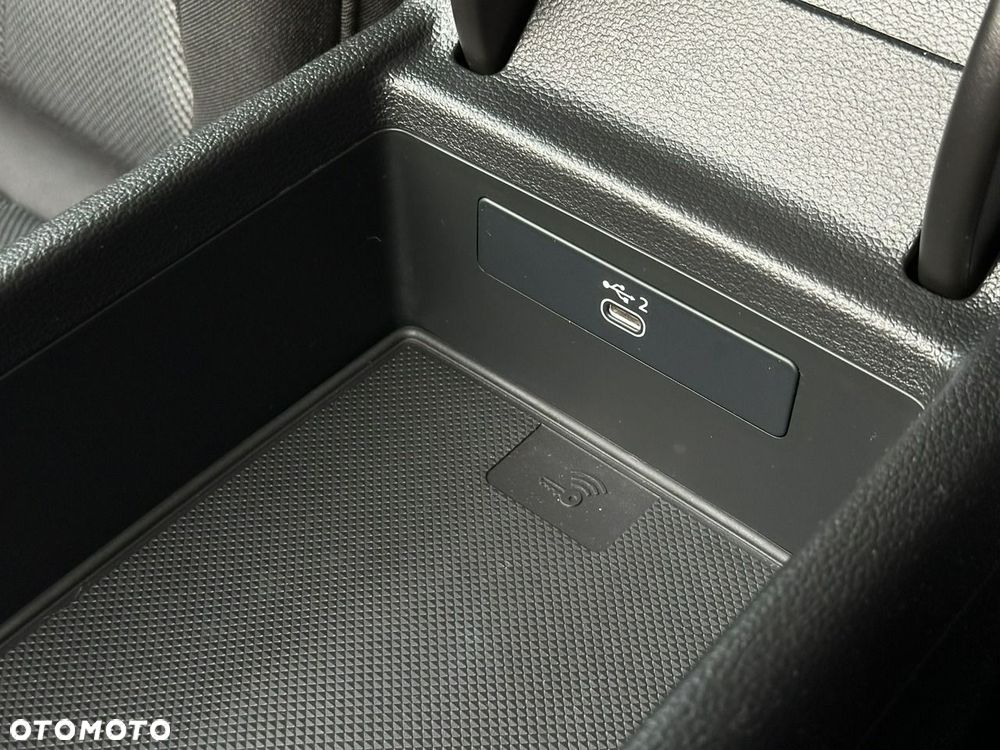 Audi A4 Avant - 38