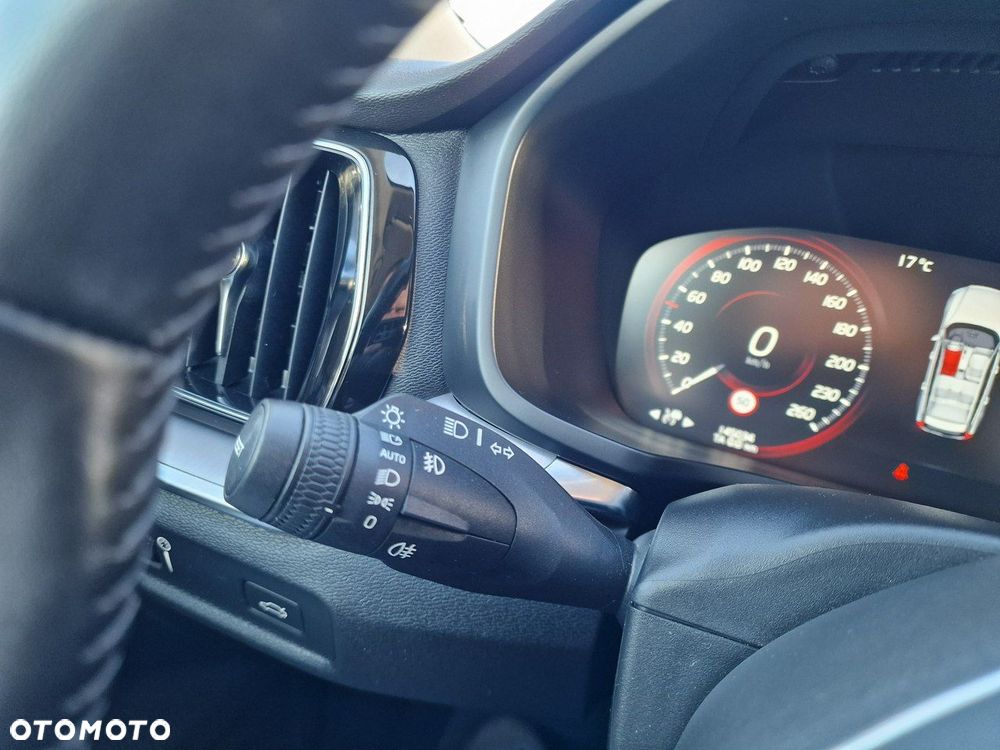 Volvo V60 D3 Geartronic Momentum Pro - 22