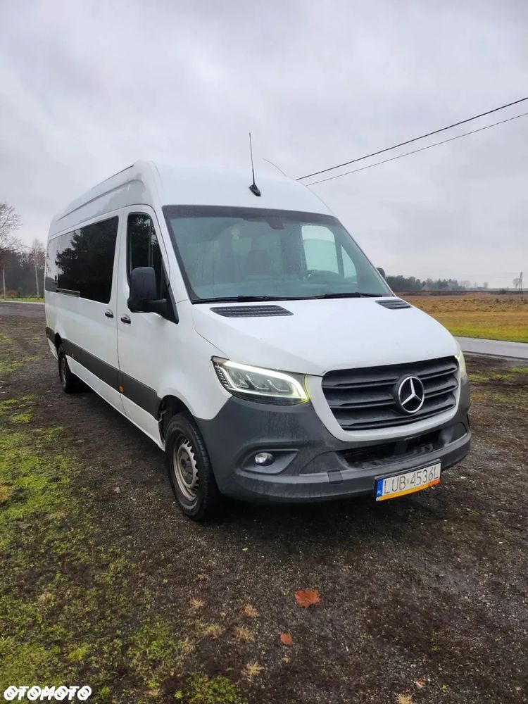 Mercedes-Benz Sprinter - 1