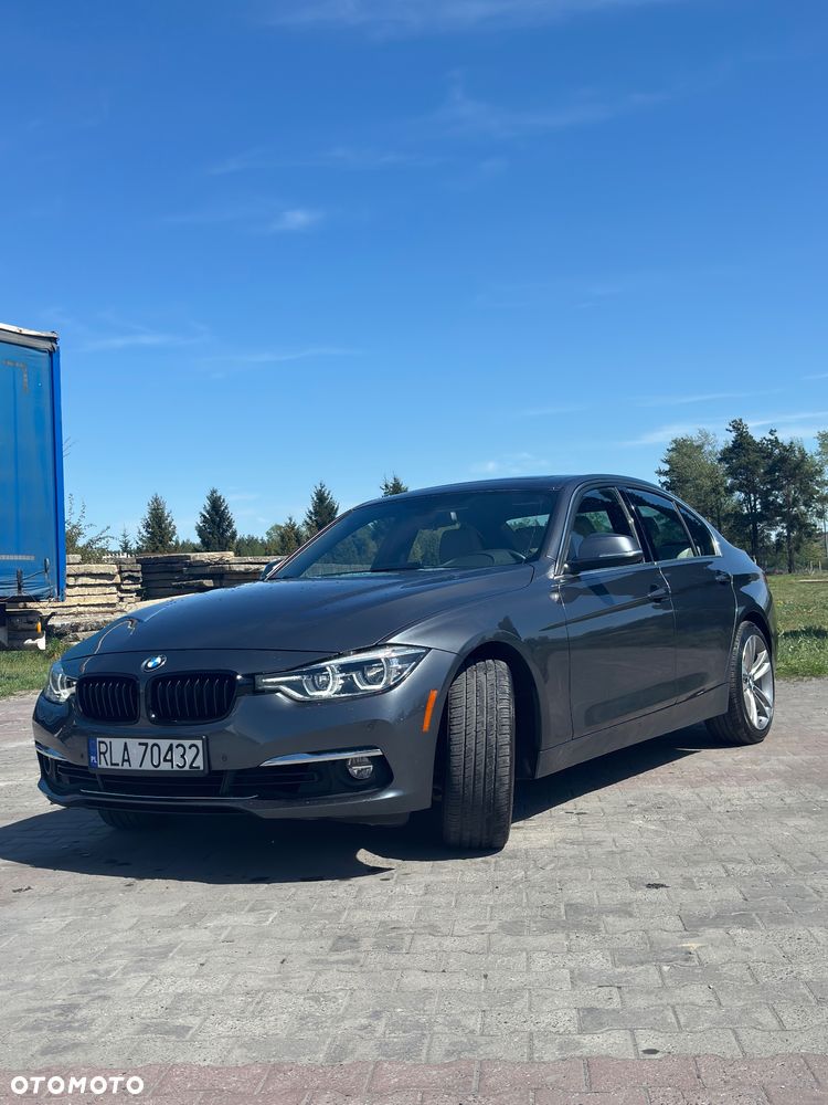 BMW Seria 3 330i Edition Luxury Line Purity - 3