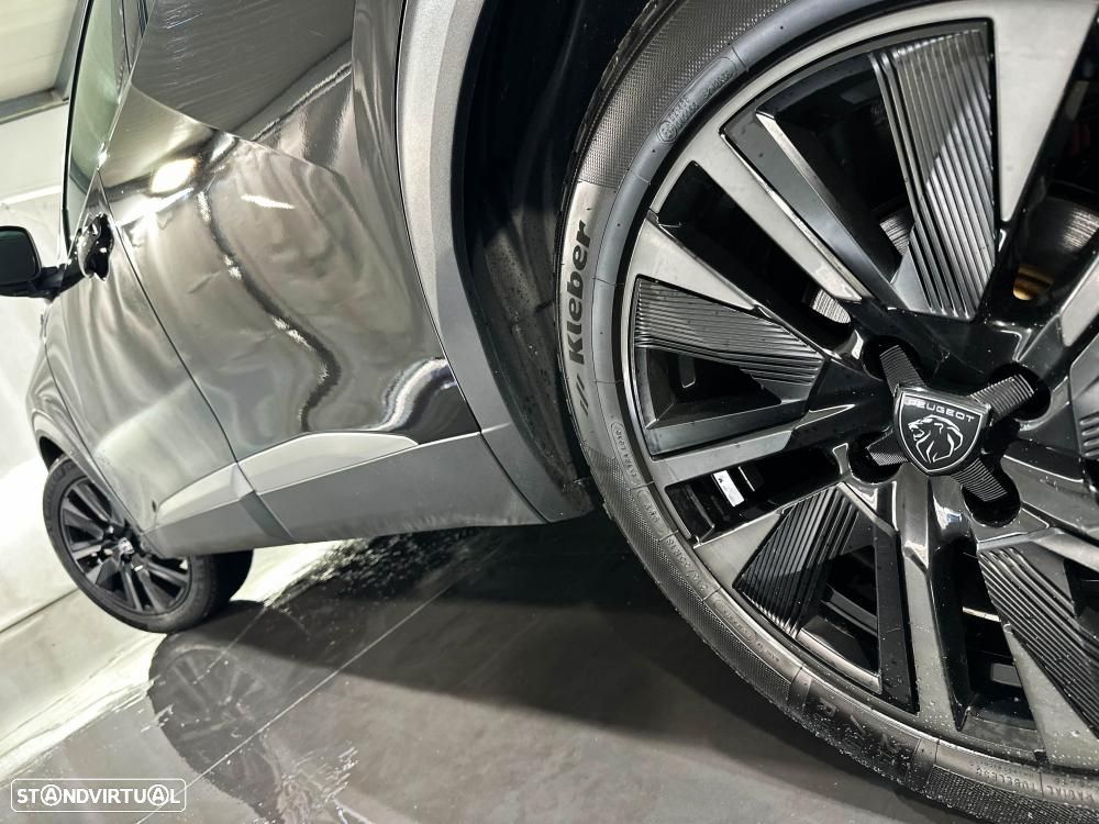 Peugeot e-2008 54 kWh GT - 14