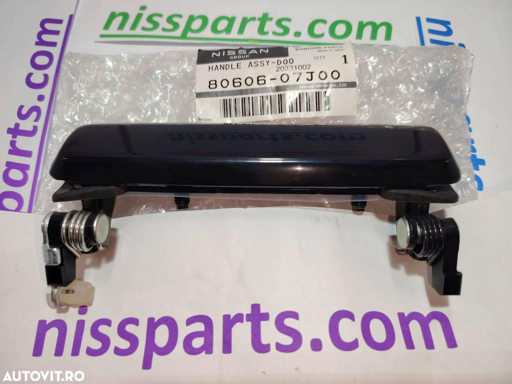 Maner usa stanga dreapta Original OE Nissan L35 Eco-T Eco-L L35-08 L35-09 L35-085 Ebro Comanda speciala din Spania 8060707J00 8060607J00 - 2