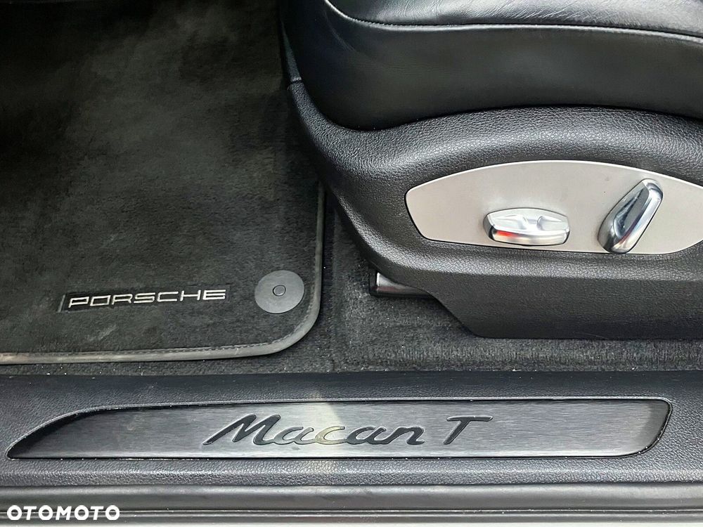 Porsche Macan - 15