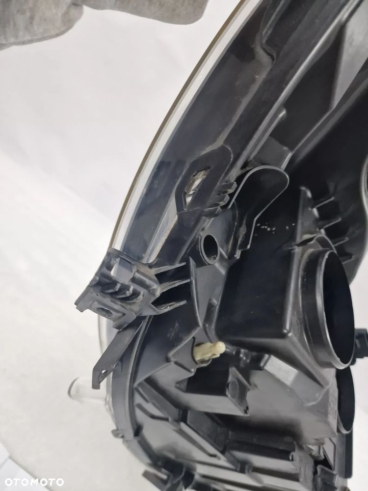 RENAULT SCENIC 3 III LIFT 12- LEWA LAMPA PRZEDNIA PRZÓD , NR 89906003 , NR AUKCJI LA291 - 14