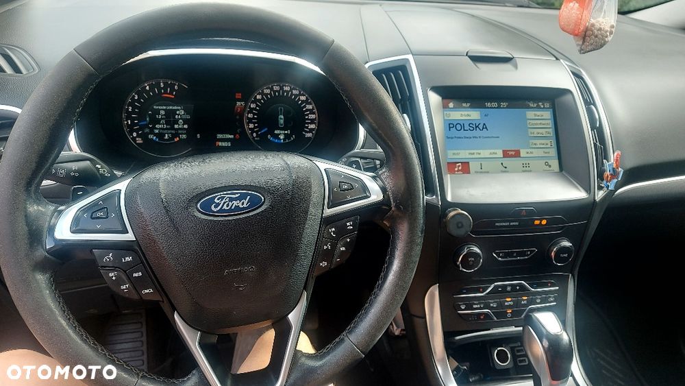 Ford S-Max - 6