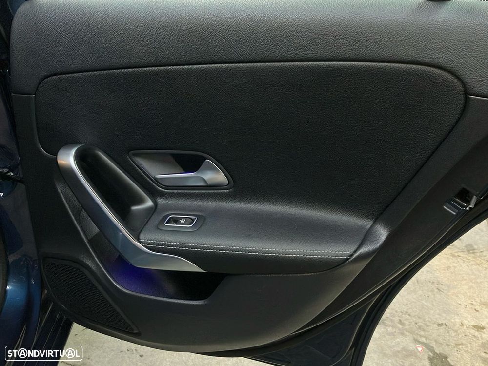 Mercedes-Benz A 250 - 24