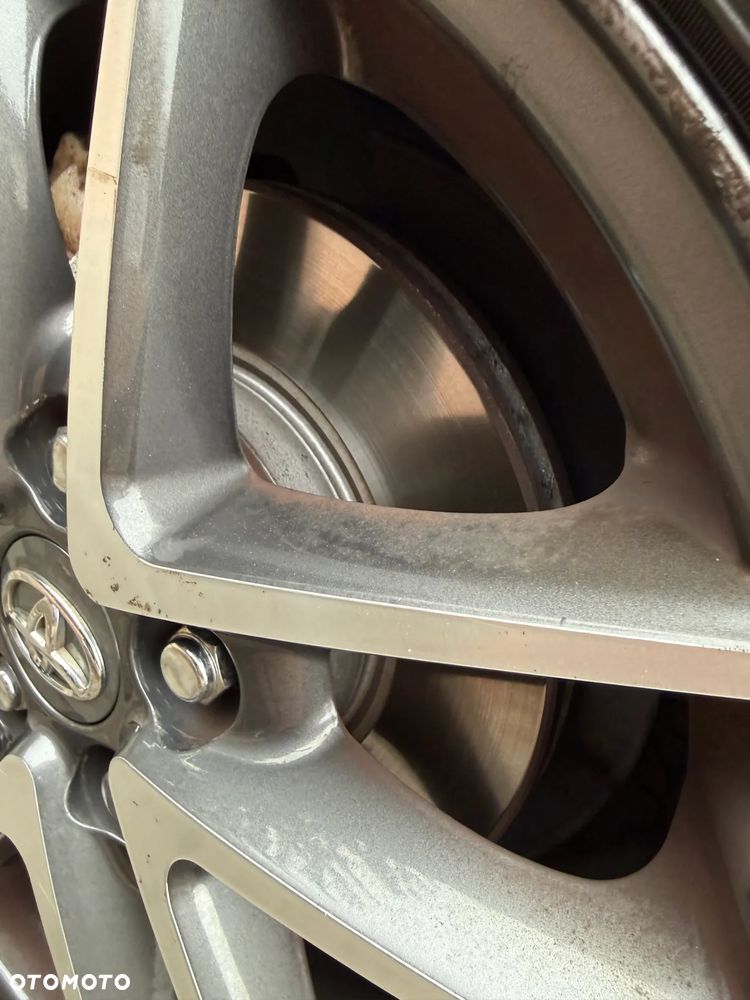 Toyota Auris 1.6 Executive - 16