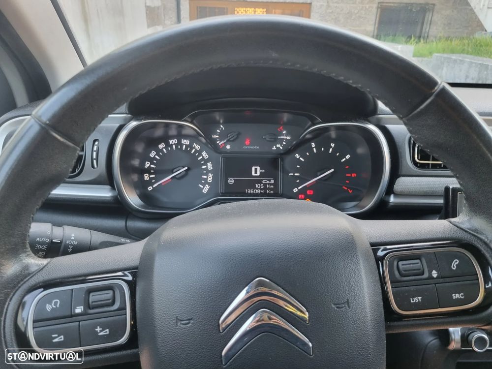Citroën C3 Pure Tech Shine - 8
