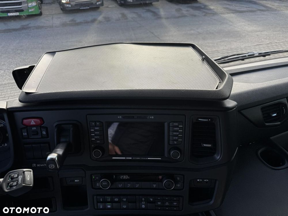 Scania Scania mega S460 - 16