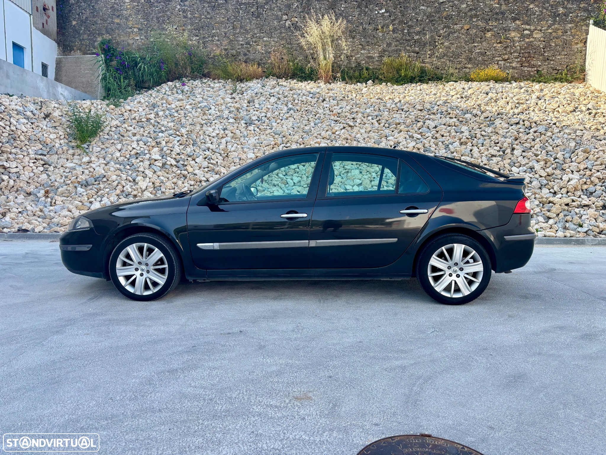 Renault Laguna 2.0 dCi Privilège Luxe - 12