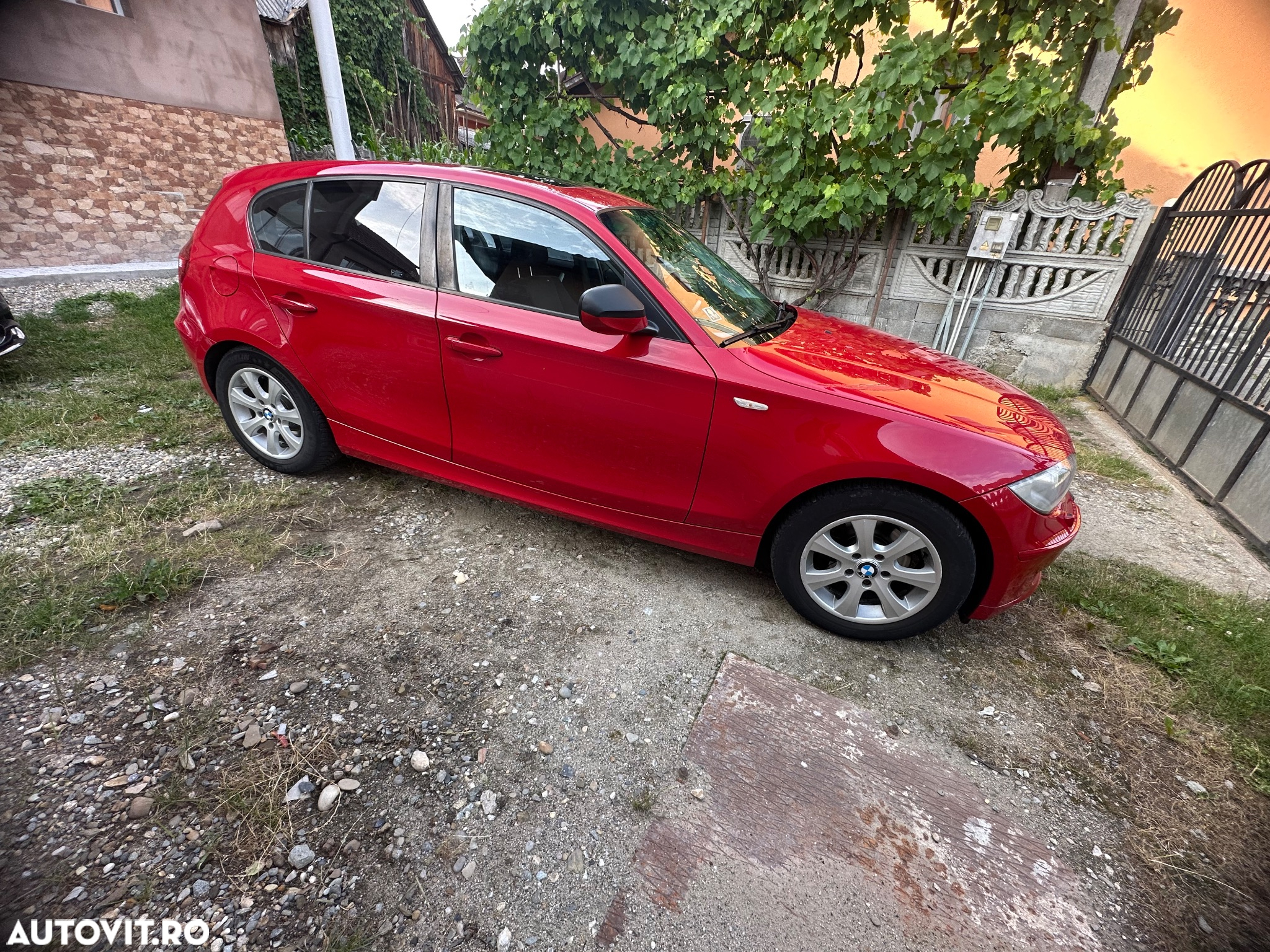 BMW Seria 1 120d DPF - 3