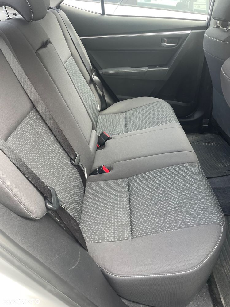 Toyota Corolla 1.6 Active - 15