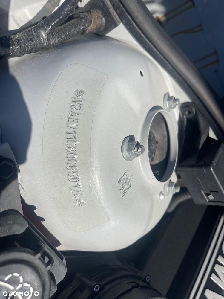 BMW Seria 3 - 15
