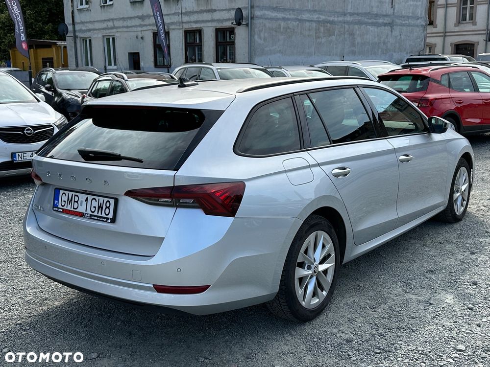 Skoda Octavia 2.0 TDI Ambition - 4