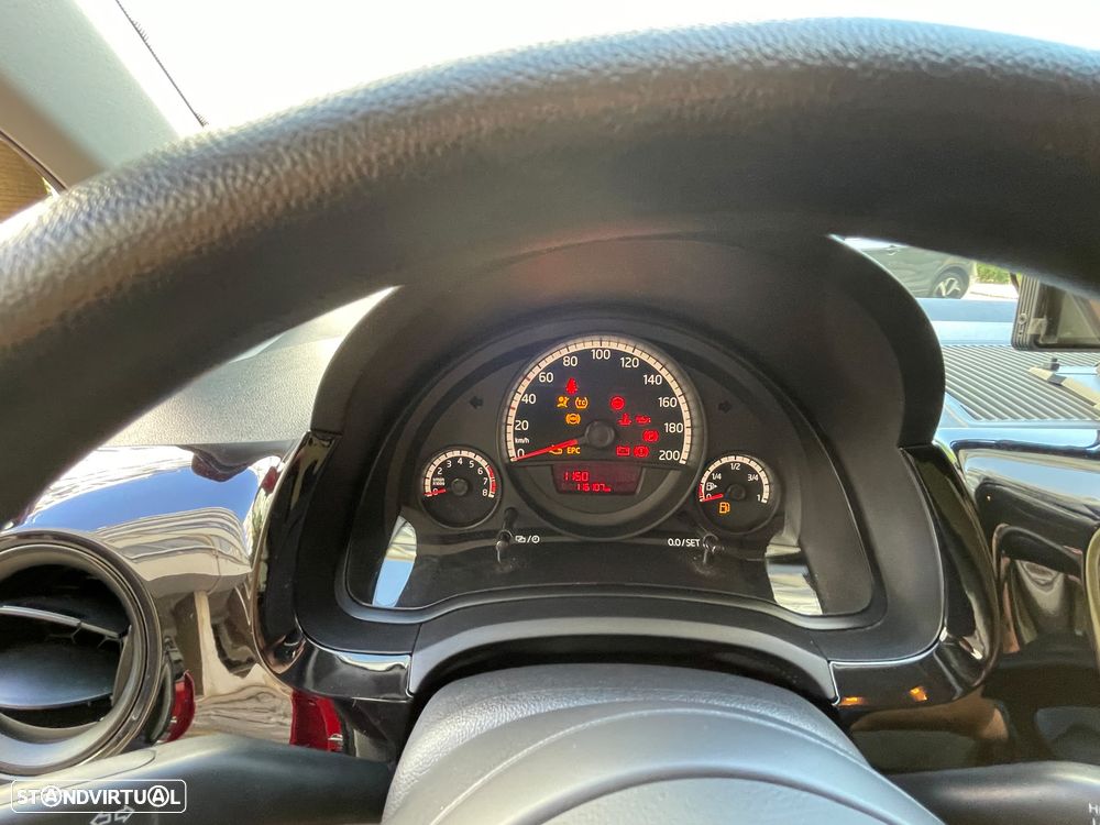 VW Up! 1.0 BlueMotion Move - 24