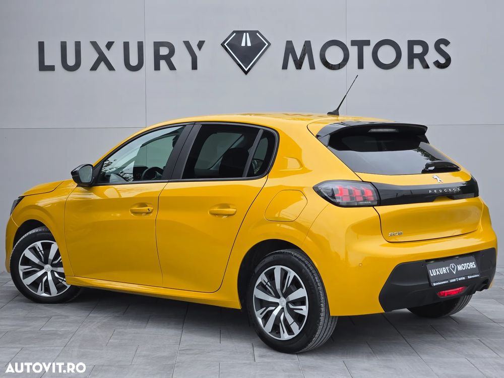 Peugeot 208 1.2 L PureTech STT Allure Pack - 4