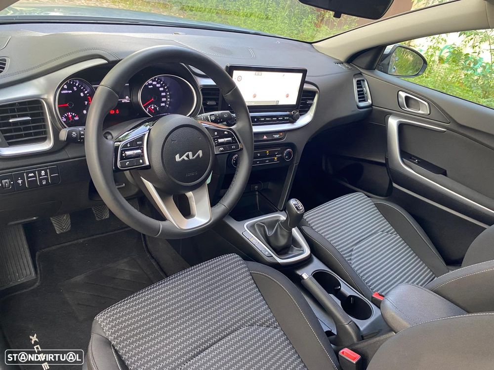 Kia XCeed 1.0 T-GDI Dynamic - 10