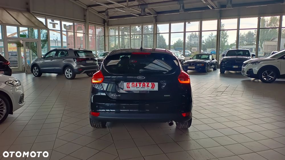 Ford Focus 1.5 EcoBoost Titanium ASS - 19