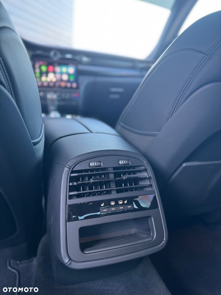 Maserati Quattroporte Modena - 23