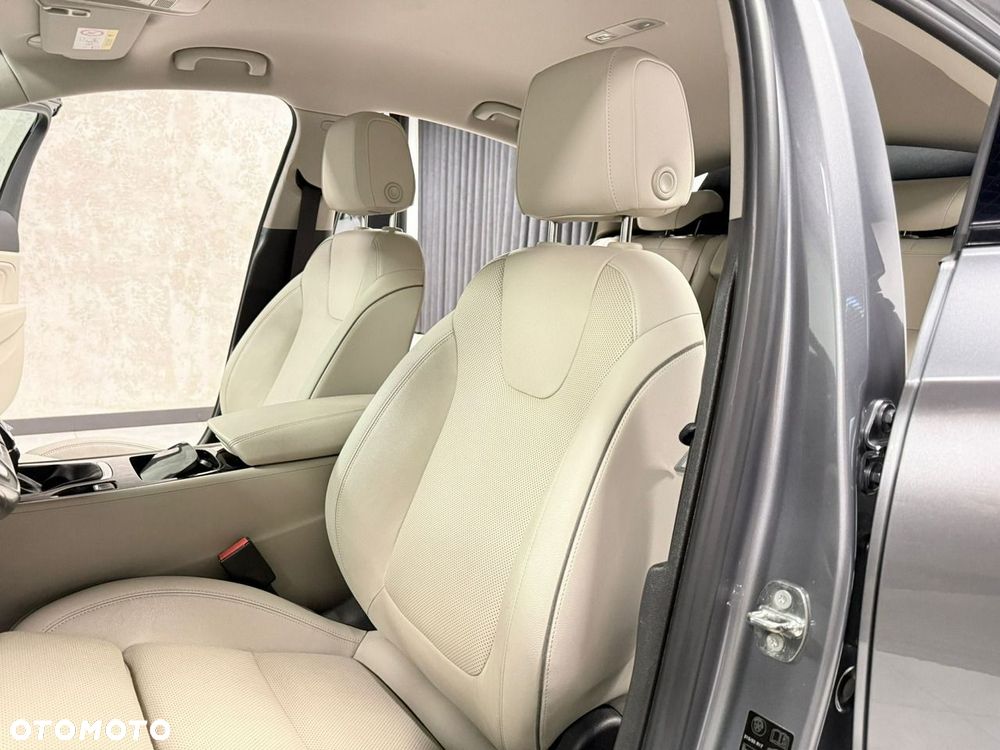 Opel Insignia - 23