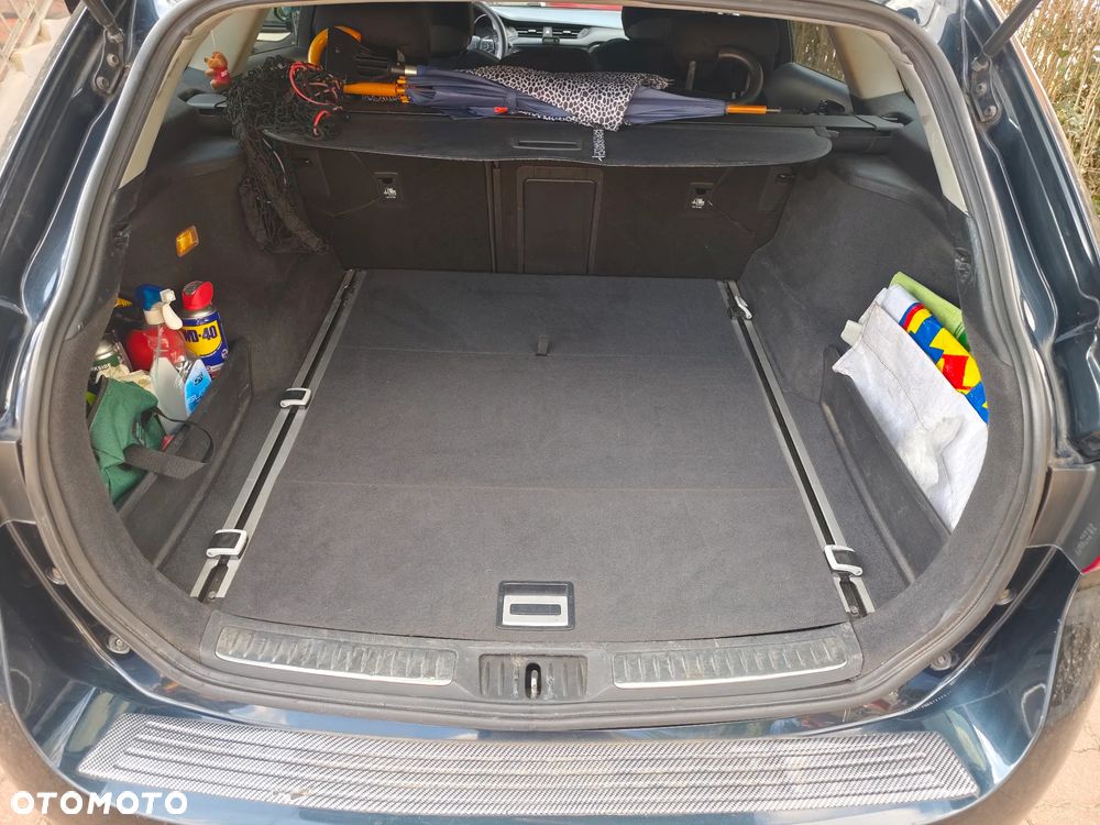Toyota Avensis 1.8 Premium MS - 17