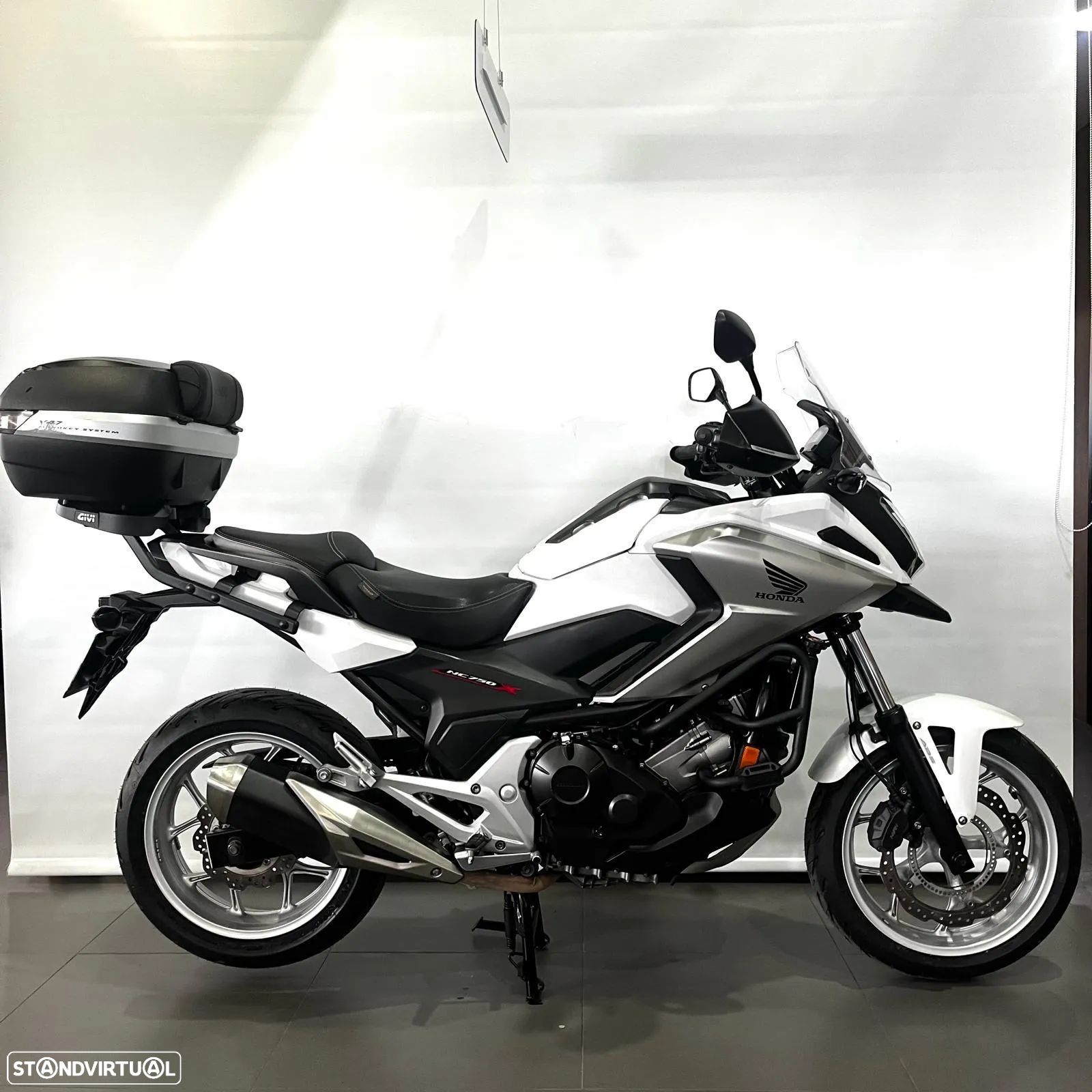 Honda NC750X - 1