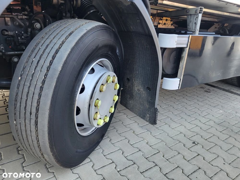 Renault D WIDE D26 - 17