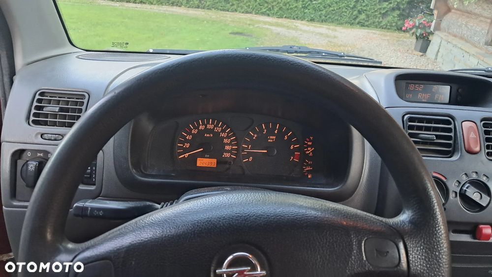 Opel Agila 1.2 Colour Edition - 5