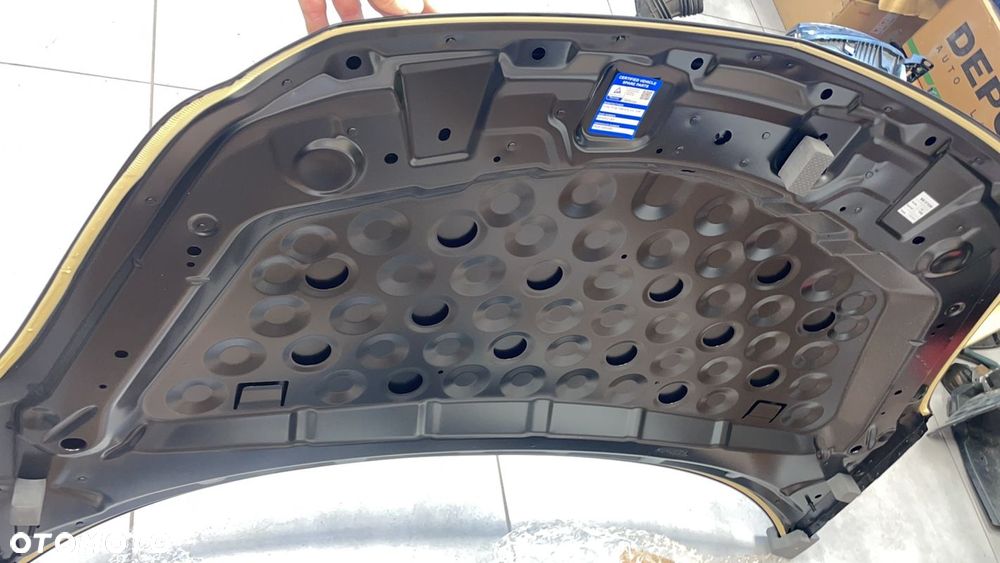 Opel Corsa D maska przód pokrywa silnika - 5