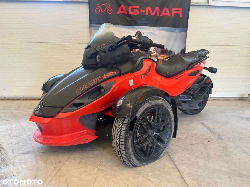 Can-Am Spyder - 3