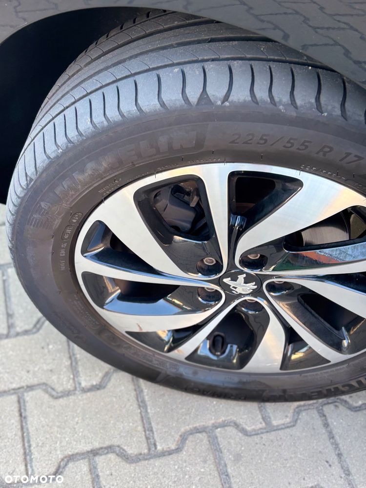 Peugeot Traveller L3 2.0 EAT8 Allure - 15