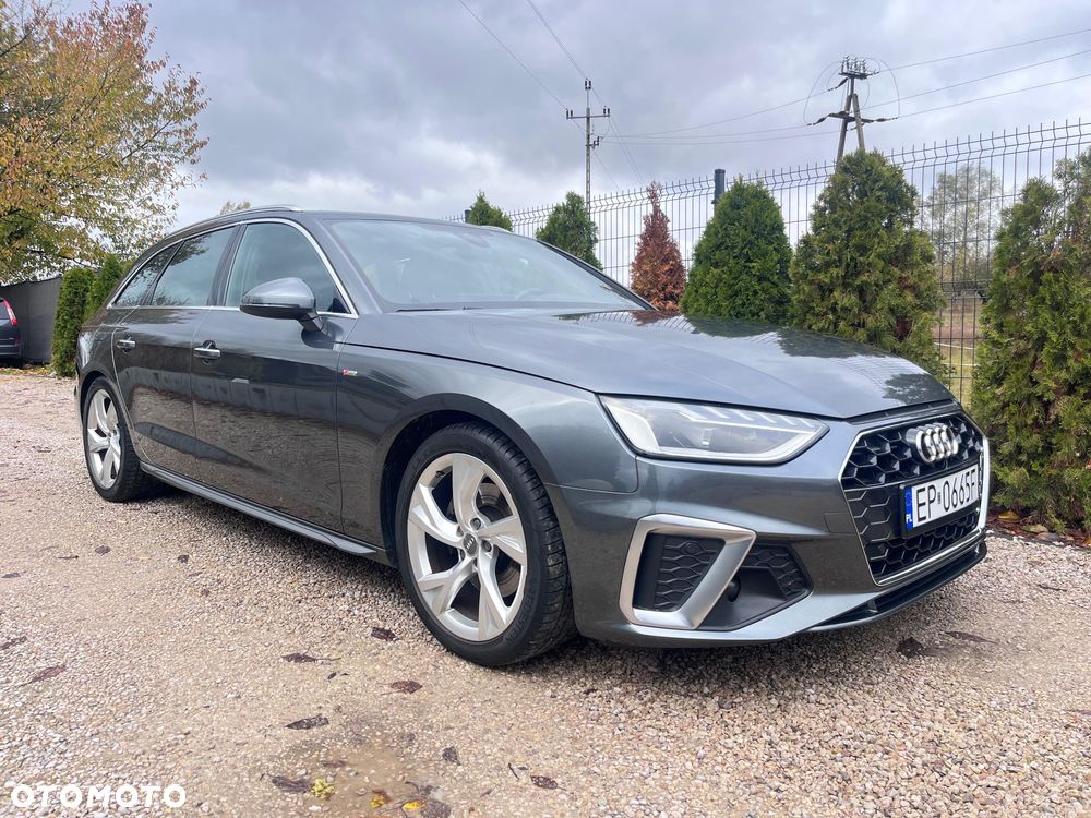 Audi A4 Avant - 1