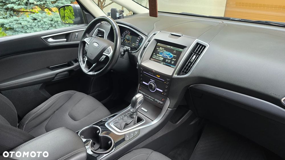 Ford S-Max 2.0 TDCi 4WD Titanium PowerShift - 12