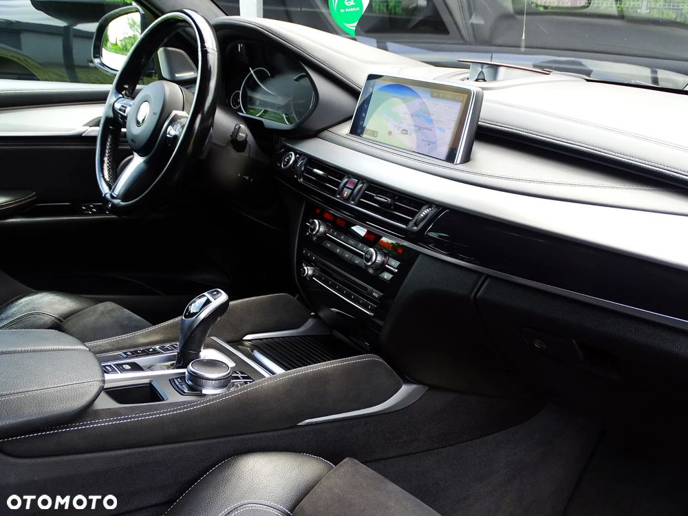 BMW X6M - 18