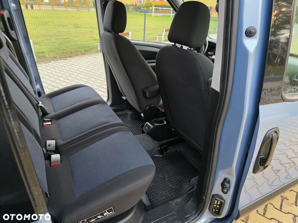 Opel Combo - 16